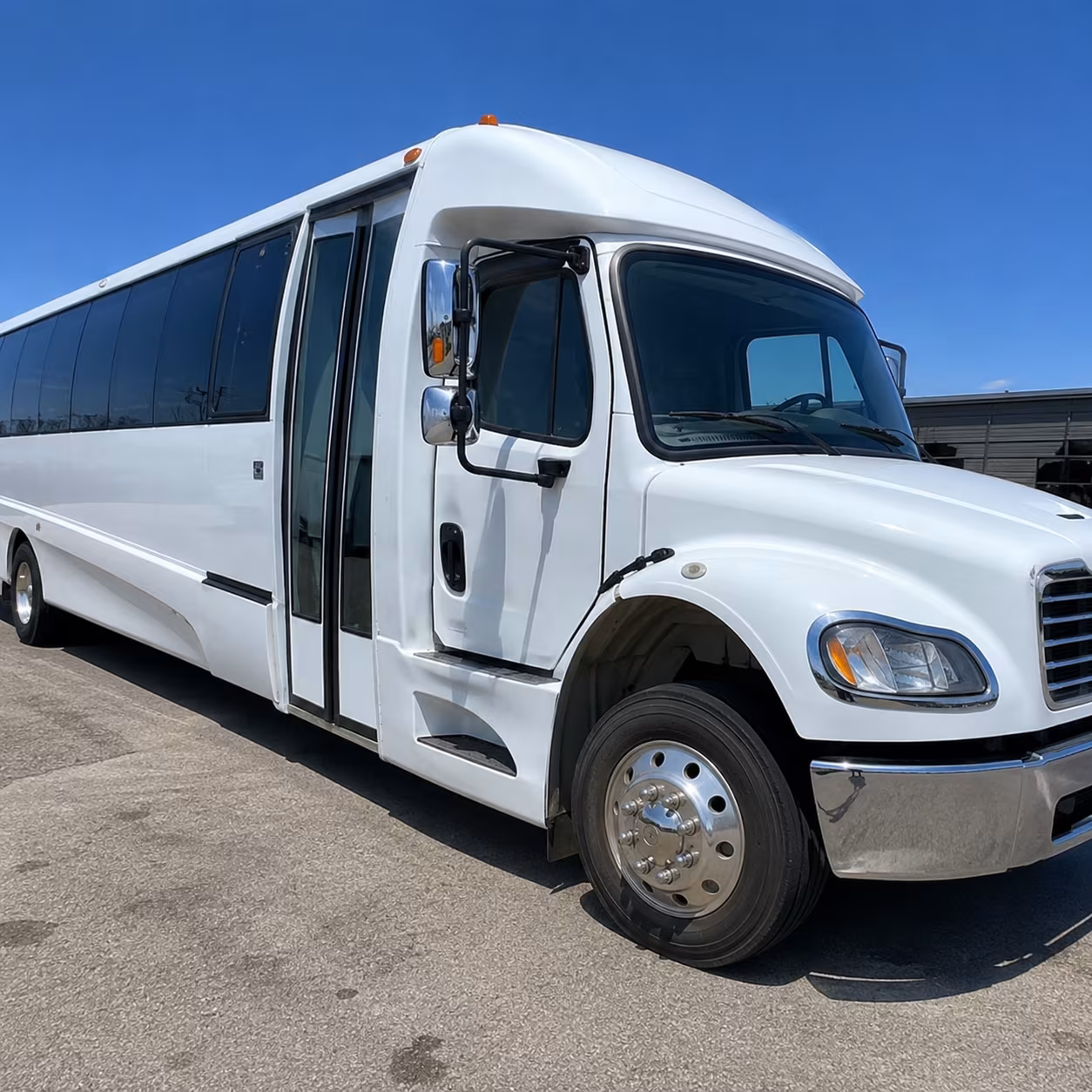berkeley airport transfer charter buses for berkeley groups