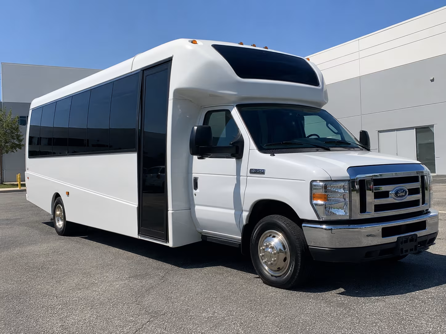 berkeley short and long term charter bus services for berkeley businesses