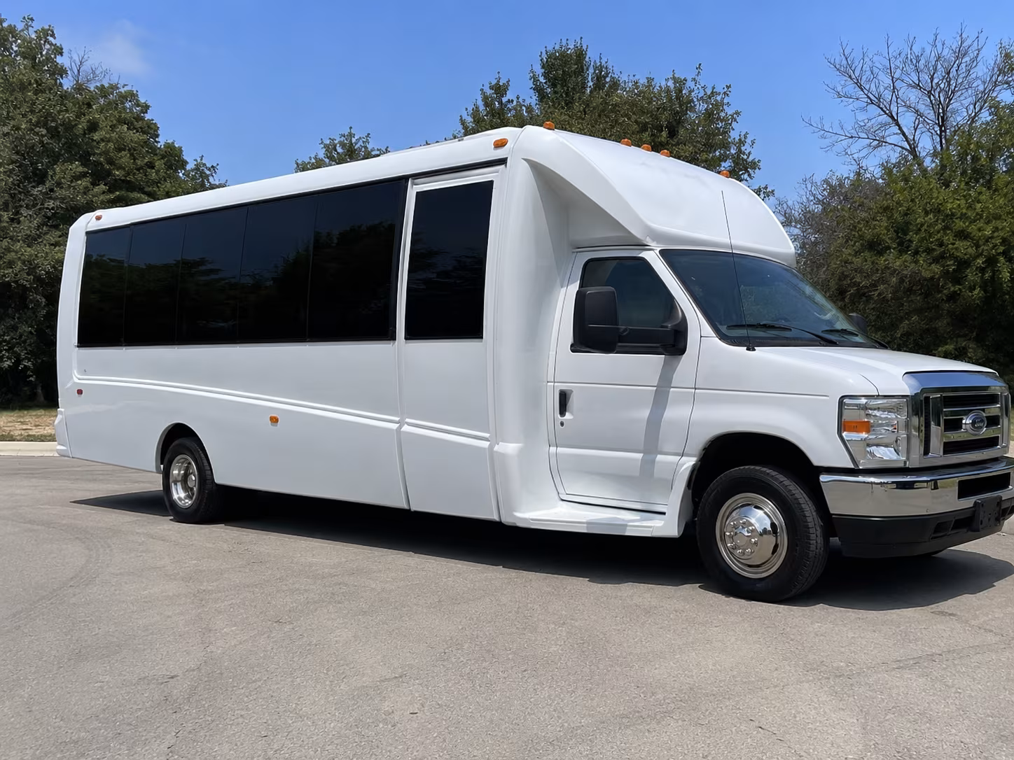 howell bus rentals