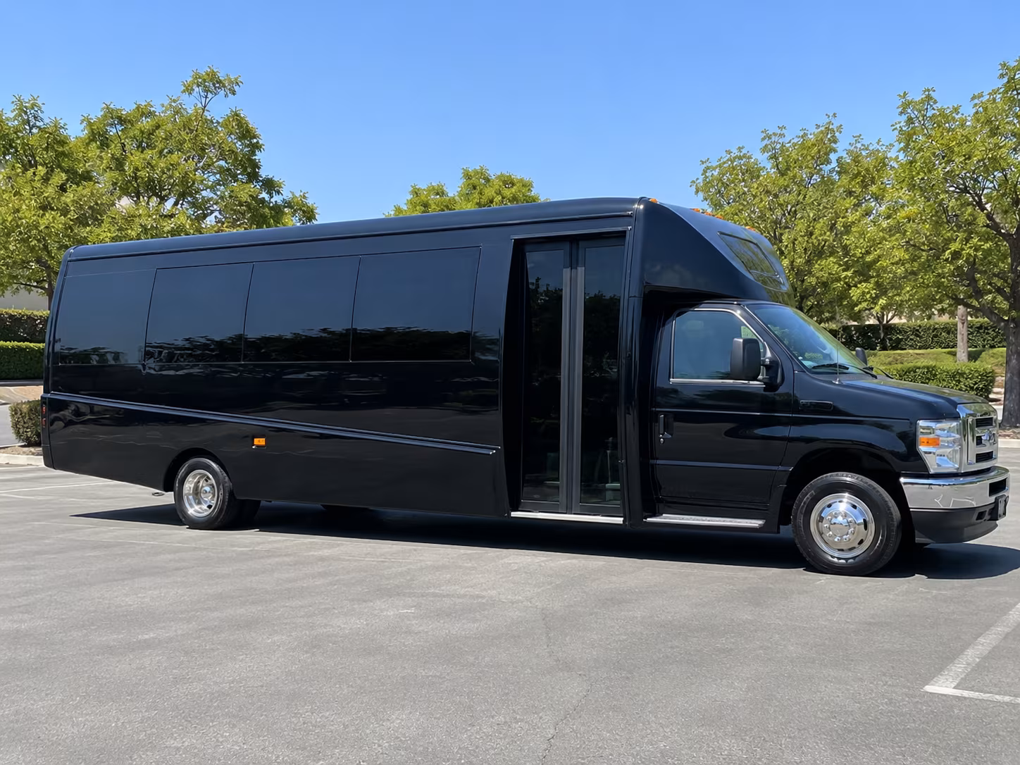 howell comfortable charter bus rentals for howell weddings