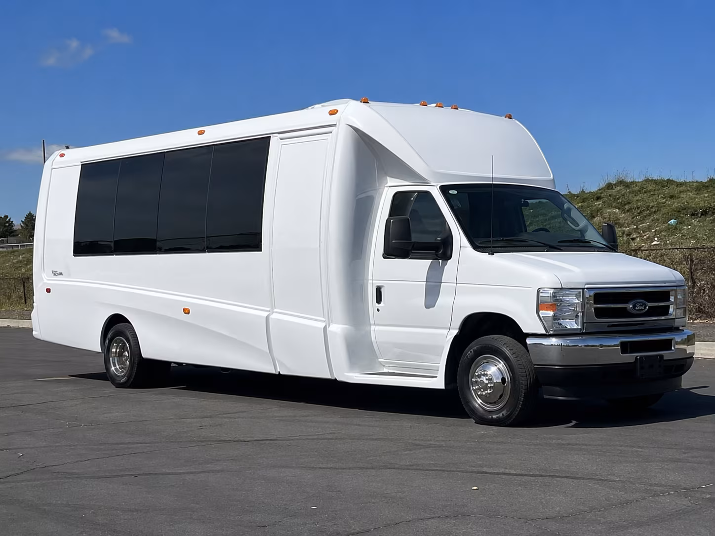 manalapan bus rentals